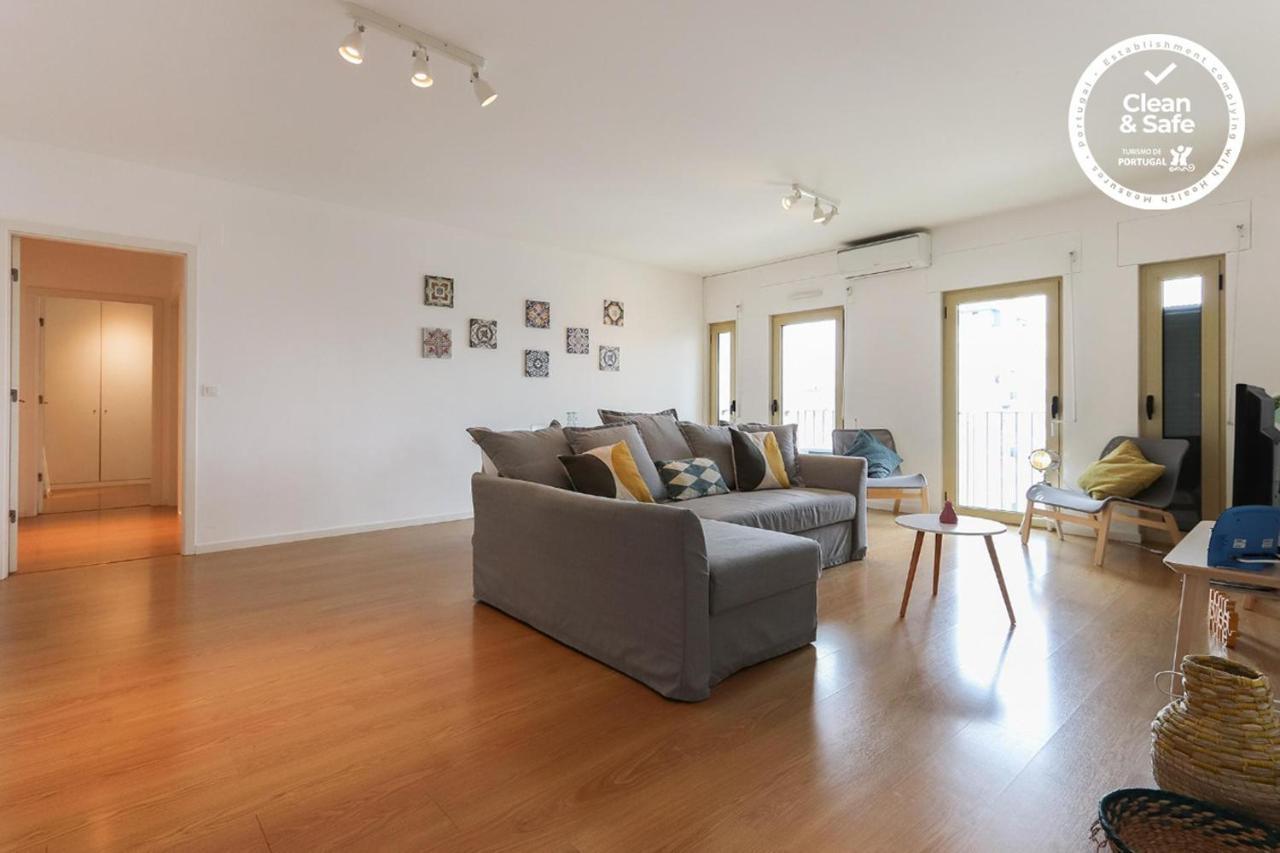 Modern & Bright Avenidas Novas By Homing Lisboa Exteriör bild